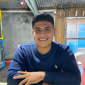 Meet your Posher, Alan hernan